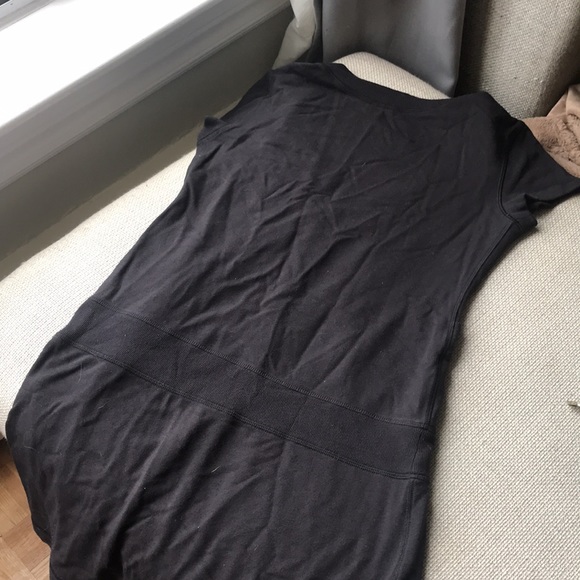 Lululemon dress - Picture 6 of 7